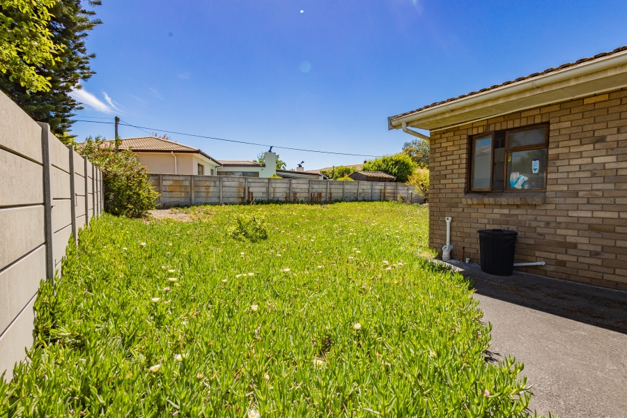 3 Bedroom Property for Sale in Soneike Western Cape